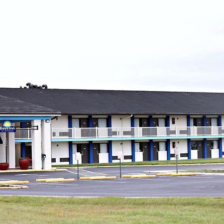 Days Inn By Wyndham Kings Dominion Doswell Buitenkant foto