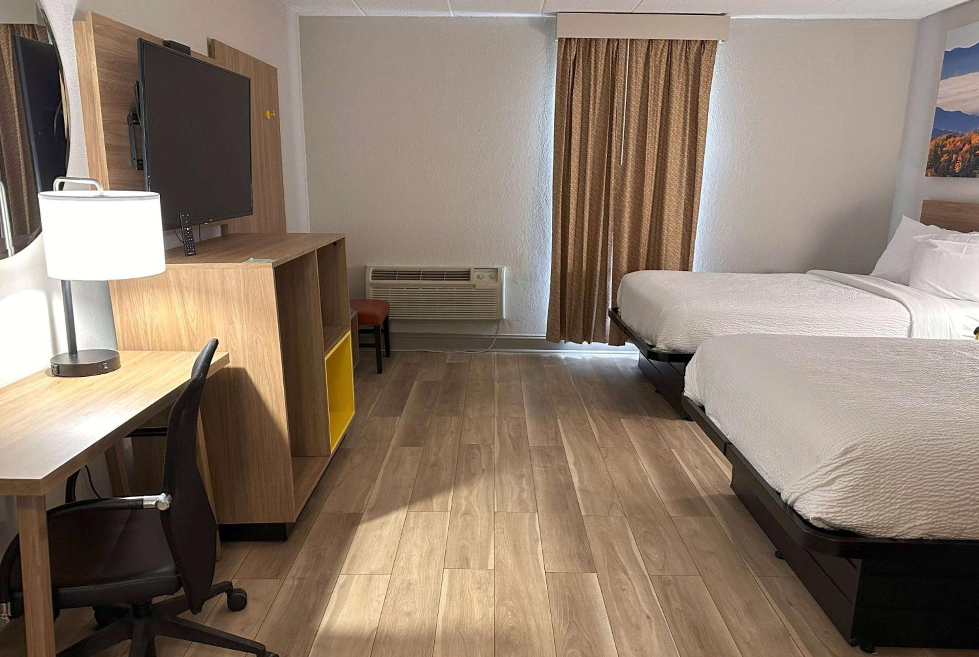 Days Inn By Wyndham Kings Dominion Doswell Buitenkant foto